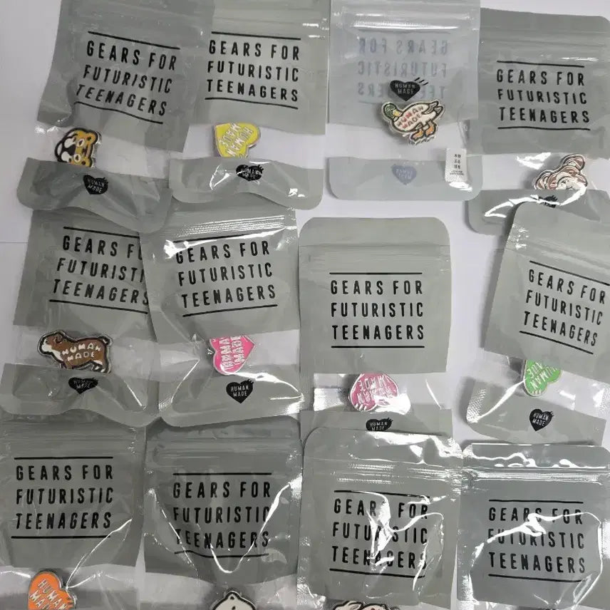 [BUNJANG] Human Made Badge / 새상품 휴먼메이드뱃지 원가판매