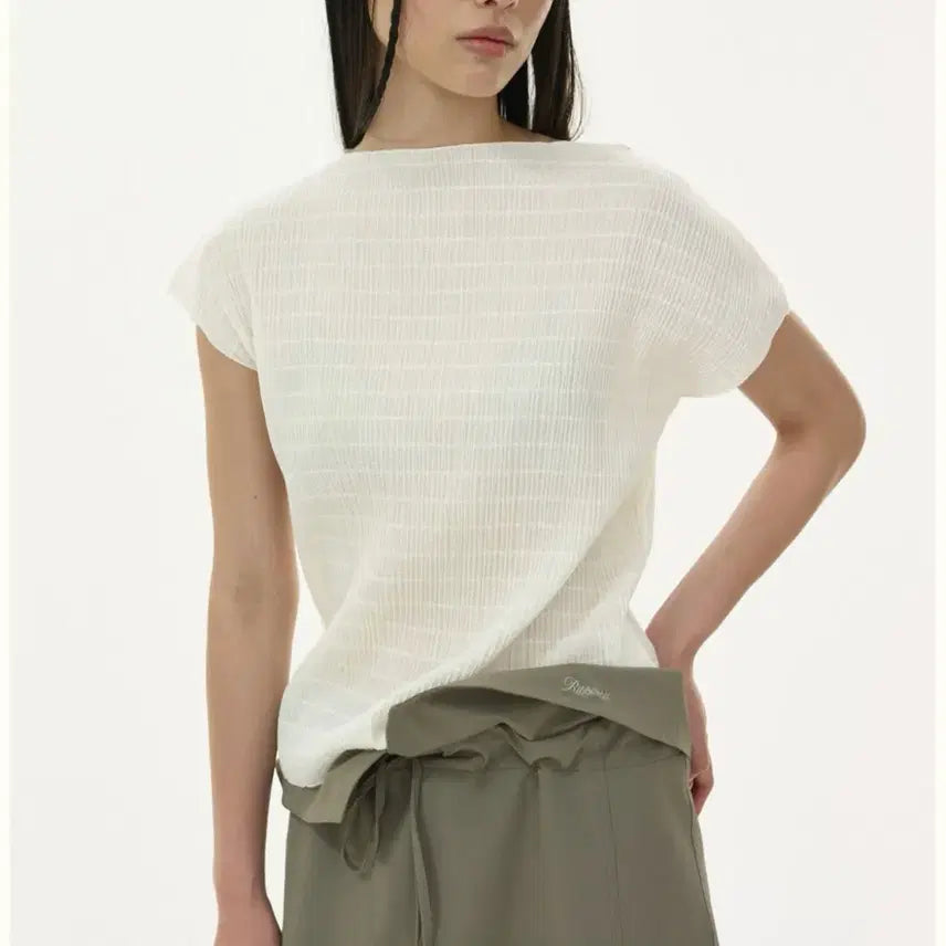 [BUNJANG] Robbonbit Arke Blouse Ivory / robbonbit arke blouse ivory