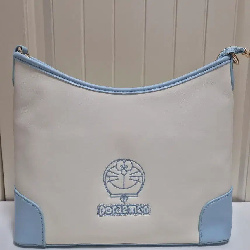 [BUNJANG] Doraemon 2-Way Shoulder/Crossbody Bag Premium PU/PVC Leather / 도라에몽 정품 2Way 숄더/크로스백 풀세트 (미사용, 새상품 / 정가 15만원 상당)