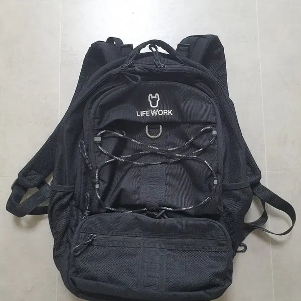[BUNJANG] LW Black Backpack (Unisex) / 라이프워크 블랙 백팩 (공용)