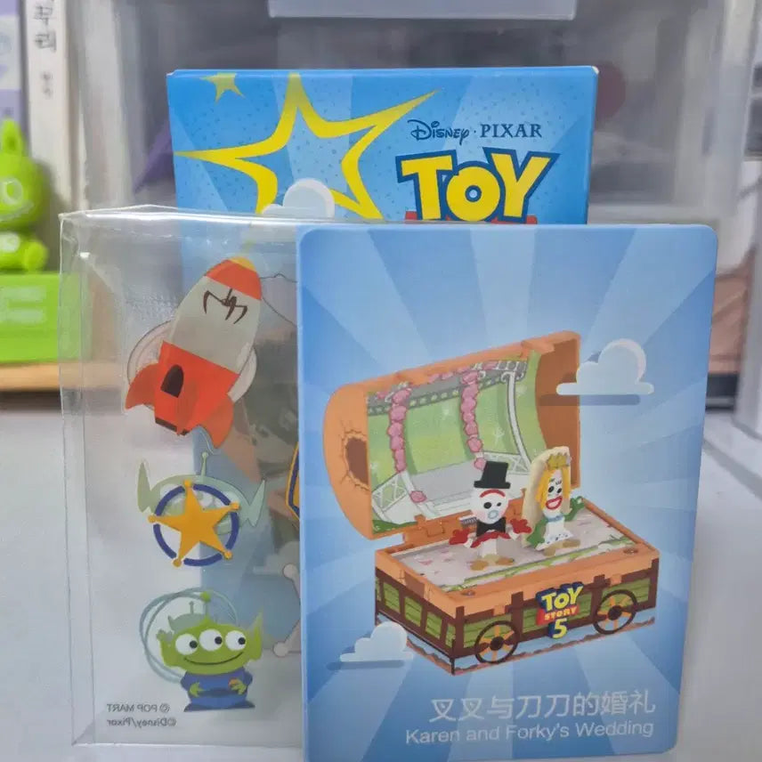 [BUNJANG] Pop Mart Disney Pixar Toy Story 5 Forky & Karen Wedding Figure (Sealed) / 팝마트 디즈니 픽사 토이 스토리5 포키,카렌 웨딩(비닐미개봉상품)