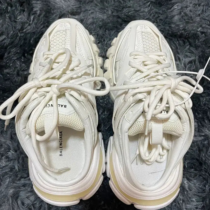 [BUNJANG] Balenciaga Triple S Sneakers / 발렌시아가 트리플S스니커즈