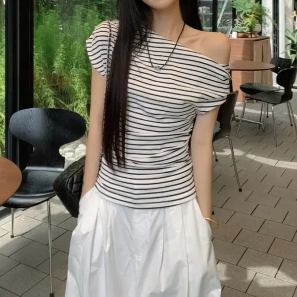 [BUNJANG] Stripe Off-Shoulder Lip Neck Top / 스트라이프 입술넥 오프숄더 (교신가능)