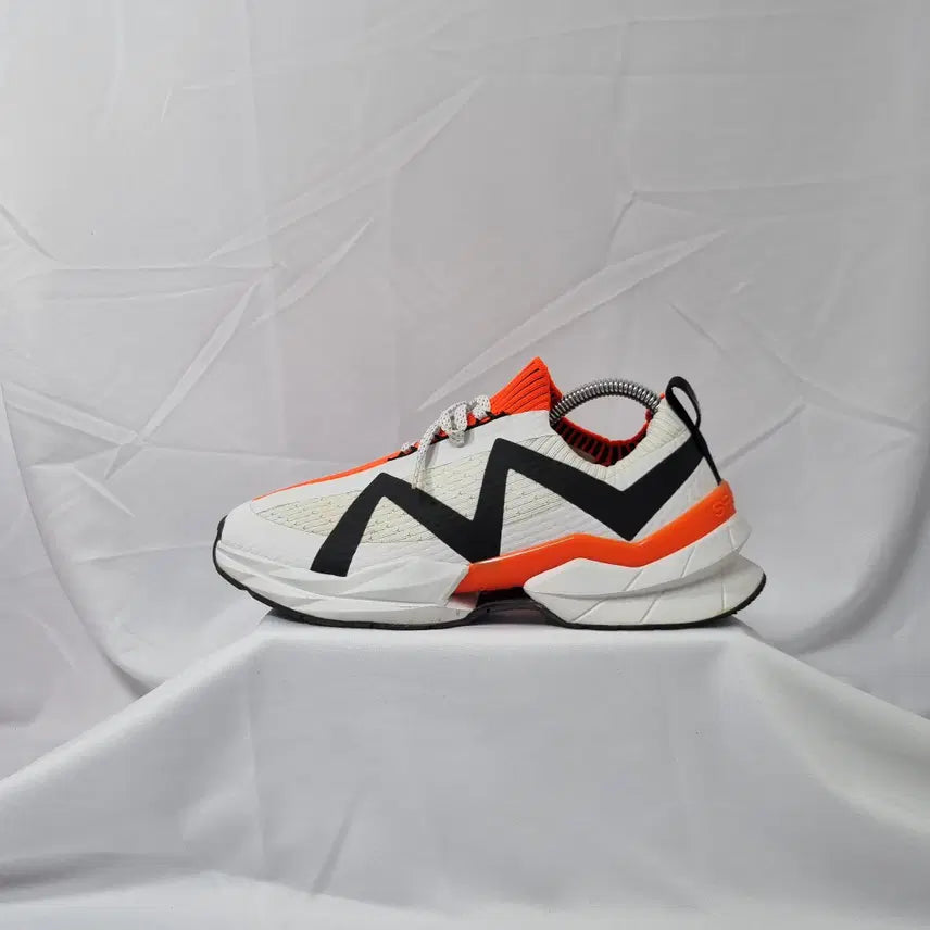 [BUNJANG] Vintage Nike Air Jordan 1 Retro High OG 'Spider-Man Origin Story' Sneakers / 빈티지하서 270 스파이더 디 더블 스니커즈 운동화 러닝화