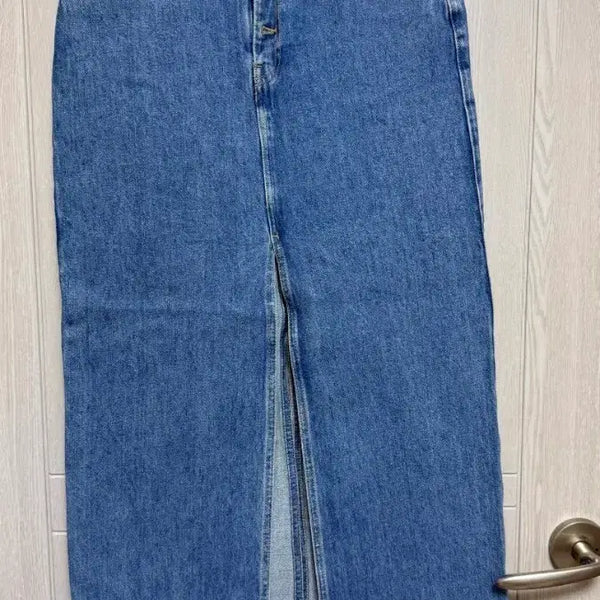 [BUNJANG] ZARA Front Slit Long Denim Skirt / [자라 ZARA 전면 슬릿 롱 데님 스커트 미착용]