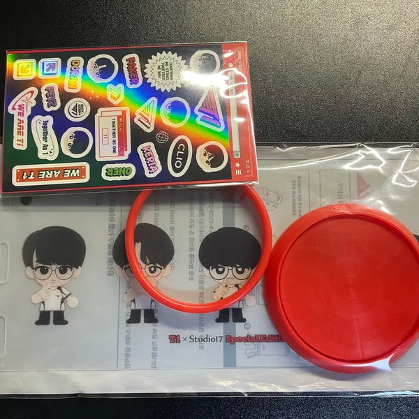 [BUNJANG] T1 x ABLY Clio Brush Holder Sticker Bundle Set / T1 ABLY 티원 에이블리 클리오 브러쉬 홀더 스티커 일괄 양도 판매