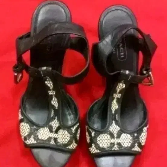 [BUNJANG] Coach Women's Black Pattern Heel Sandals / 코치 여성 샌들 블랙 패턴 힐