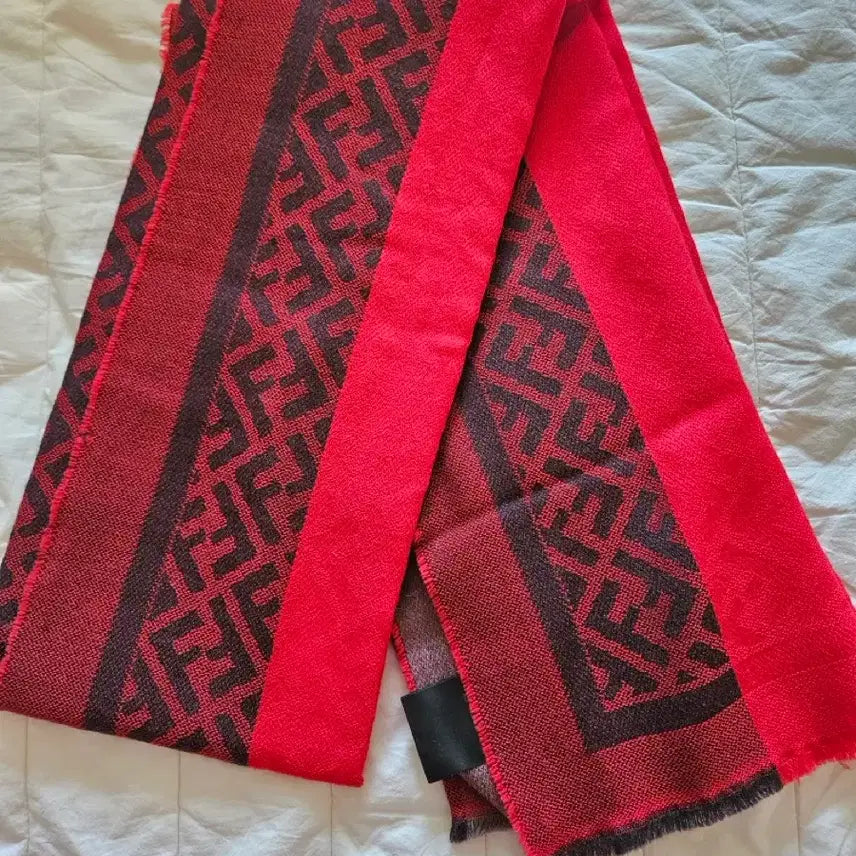 [BUNJANG] Fendi FF Logo Wool Muffler/Stole (Red) / [정품] 펜디 FF 로고 울 머플러/스톨 (레드)
