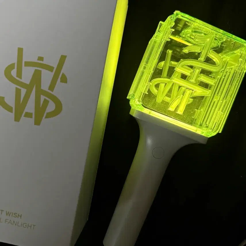 [BUNJANG] NCT Dream WayV 127 New Year's Lightstick / 엔시티 뉴믐 양도 위시 127 드림