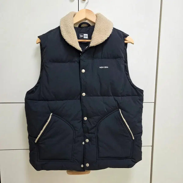 [BUNJANG] New Era Midnight Navy Puffer Vest - Size M (95) / (실착3회) 뉴에라 미드나잇네이비 패딩조끼 베스트 95 M