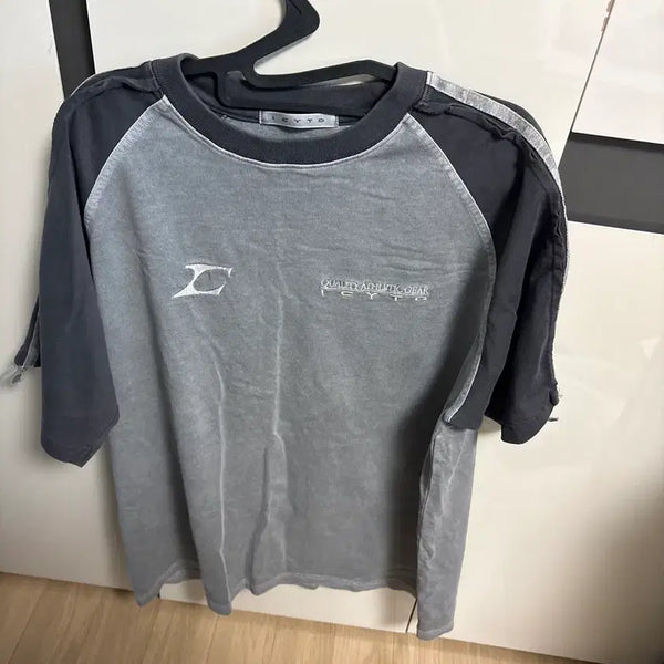 [BUNJANG] ICETSU T-Shirt / 아이시토 티셔츠