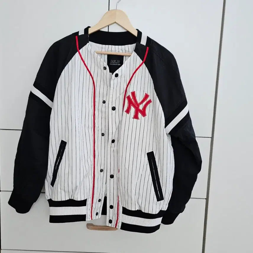 [BUNJANG] MLB Unisex Stadium Jumper Size M / MLB야구점퍼 스타디움점퍼 남여공용M
