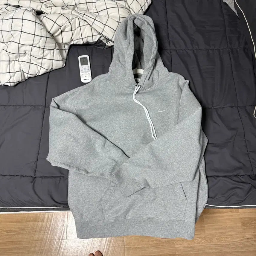[BUNJANG] Nike Solo Swoosh Hoodie Grey XL / 나이키 솔로 스우시 후드티 XL