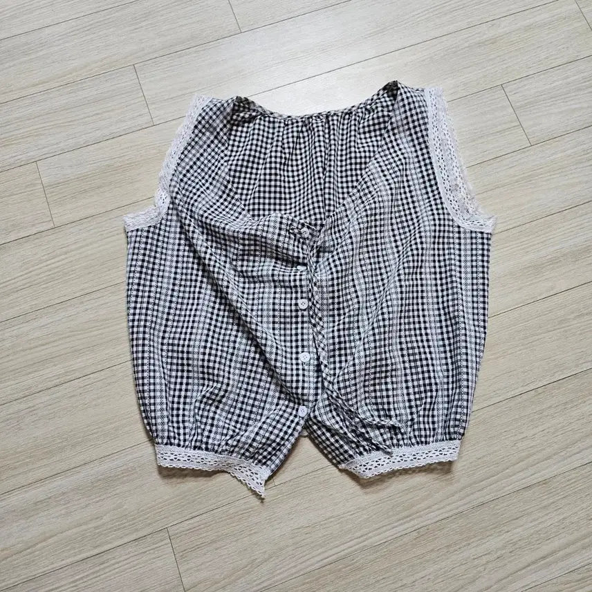 [BUNJANG] Crop Check Sleeveless Top - Black/White / (실착1회) 크롭 체크민소매 블랙화이트