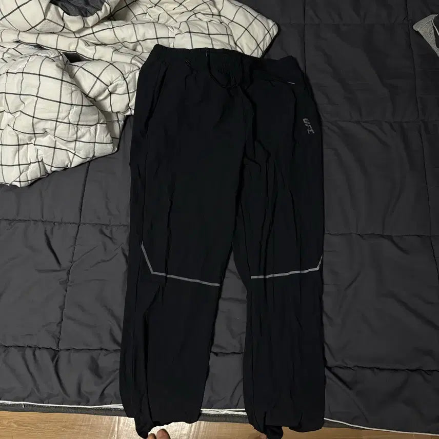 [BUNJANG] UFC Woven Training Jogger Pants / 신상 UFC 우븐 트레이닝 조거 팬츠