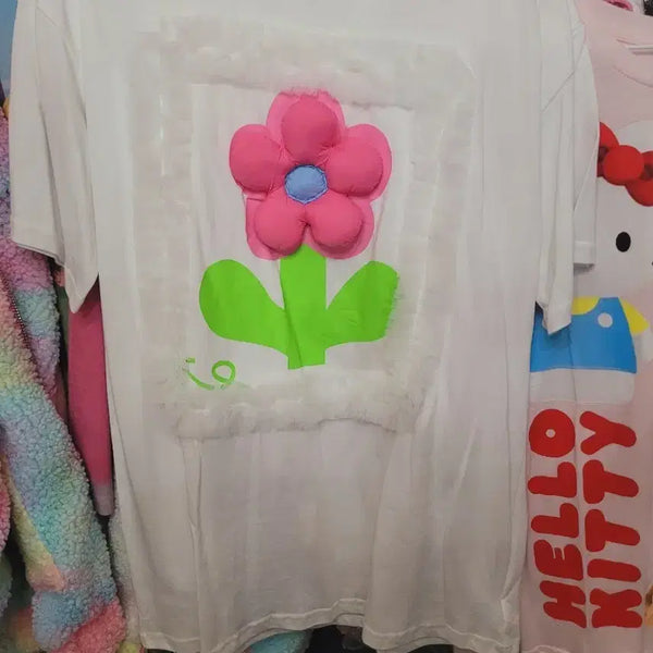 [BUNJANG] Imported Embroidered Floral T-Shirt / 수입 통통 플로랄 티셔츠