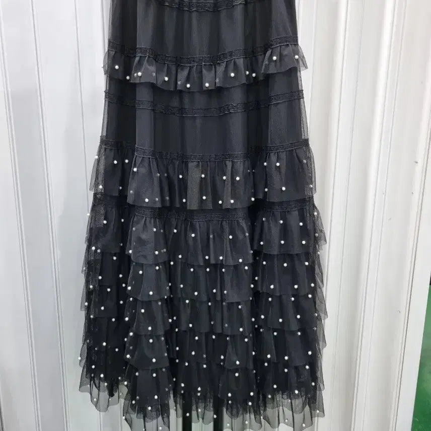 [BUNJANG] Pearl Beads Lace Tiered Long Skirt / 진주 비즈 레이스 캉캉 스커트