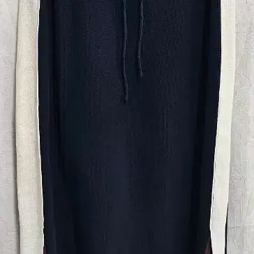 [BUNJANG] NICECLAUP Side Color-Block Knit Skirt / 나이스클랍$ 사이드 라인 배색 니트 밴딩 스커트