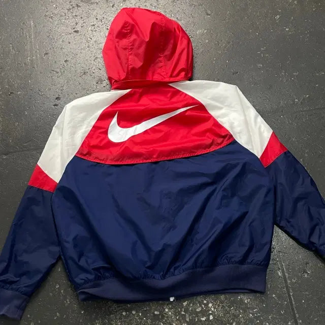 [BUNJANG] Nike Big Logo Windrunner Jacket / 105 나이키 빅로고 윈드러너 바람막이