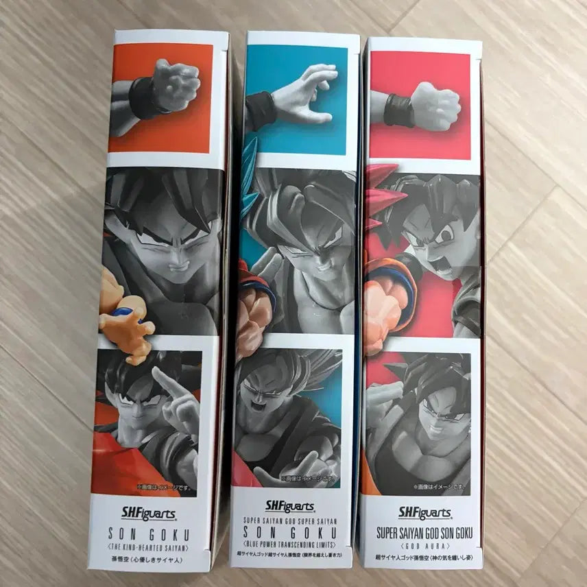 [BUNJANG] Dragon Ball SHF God Super Saiyan Goku Bundle Set (Unsealed) / 일괄 shf 드래곤볼 갓 블루 상냥한 오공 개봉품