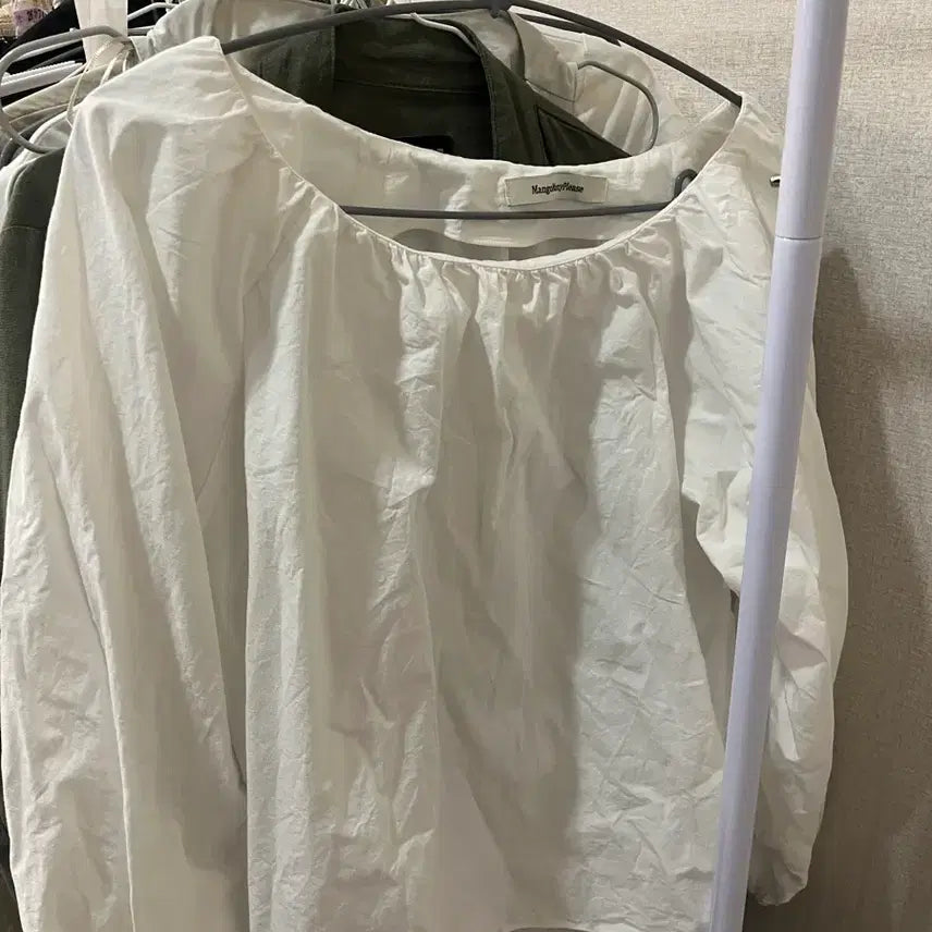 [BUNJANG] Mango Many Please White Blouse + Skirt Set / 망고매니플리즈 화이트 블라우스+ 스커트