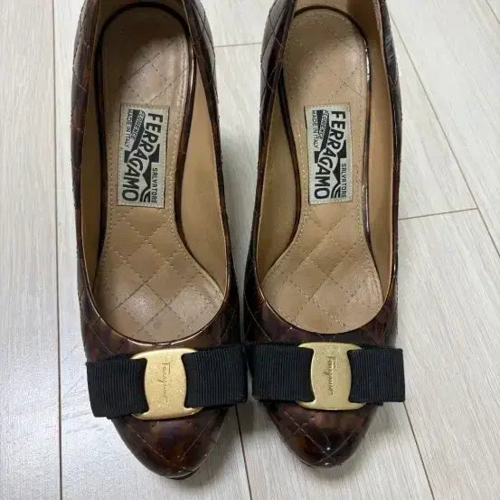 [BUNJANG] Salvatore Ferragamo Ribbon Heels / 페라가모 구두