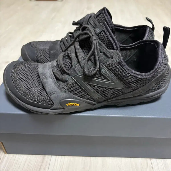 [BUNJANG] New Balance Minimus MT10O Black Rock Trail Running Shoes / 뉴발란스 미니머스 MT10O 블랙 캐슬락 255