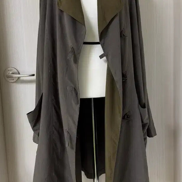 [BUNJANG] WHO'S 89 Charcoal Gray Reversible Coat / WHO'S 89 차콜그레이색  리버서블 코트