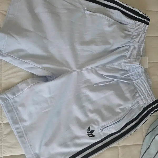 [BUNJANG] Adidas Firebird Shorts Crystal Sky / 아디다스 파이어버드 숏팬츠 크리스탈스카이