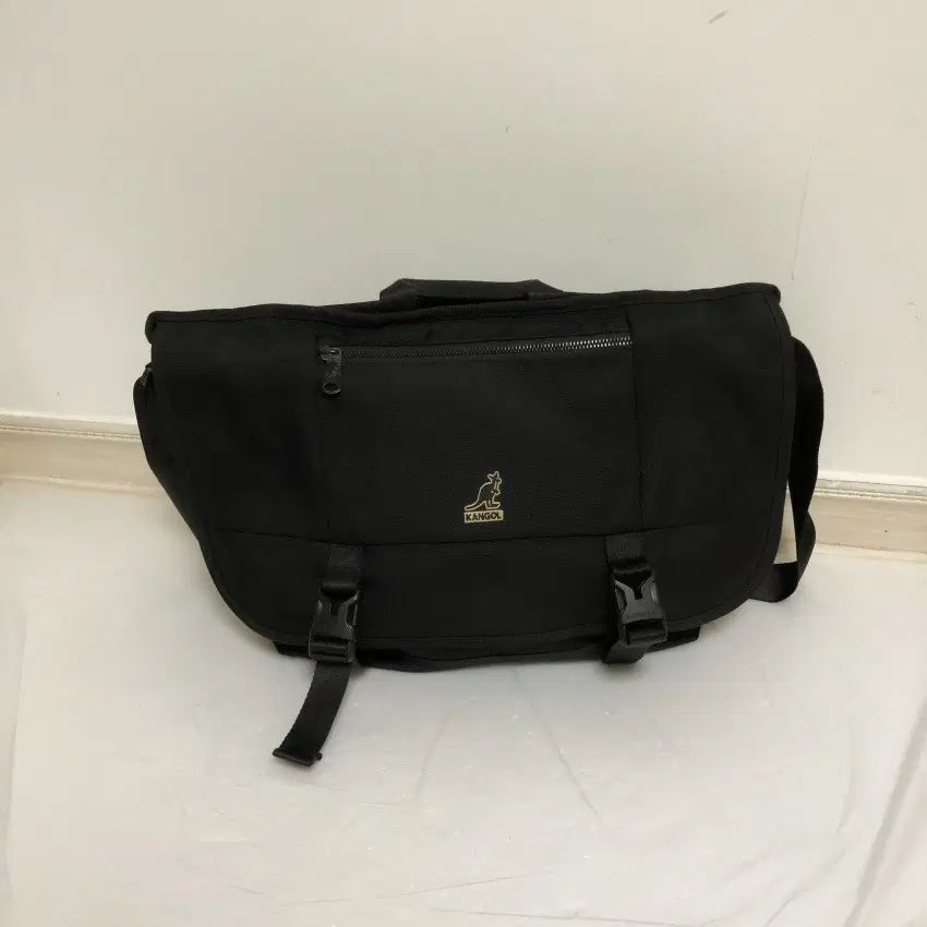 [BUNJANG] Kangol Cross Bag 9902 / 캉골 크로스백@9902