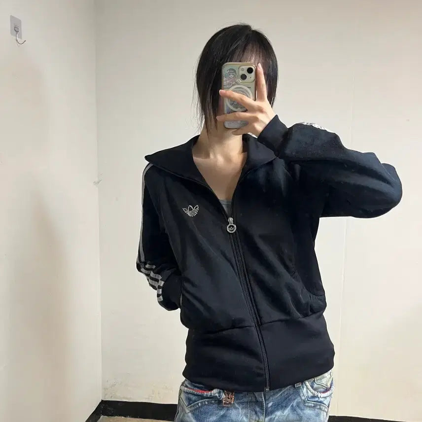 [BUNJANG] Adidas Cubic Glitter Silver Track Jacket Women's Size 100 / 아디다스 큐빅 글리터 실버 트랙져지