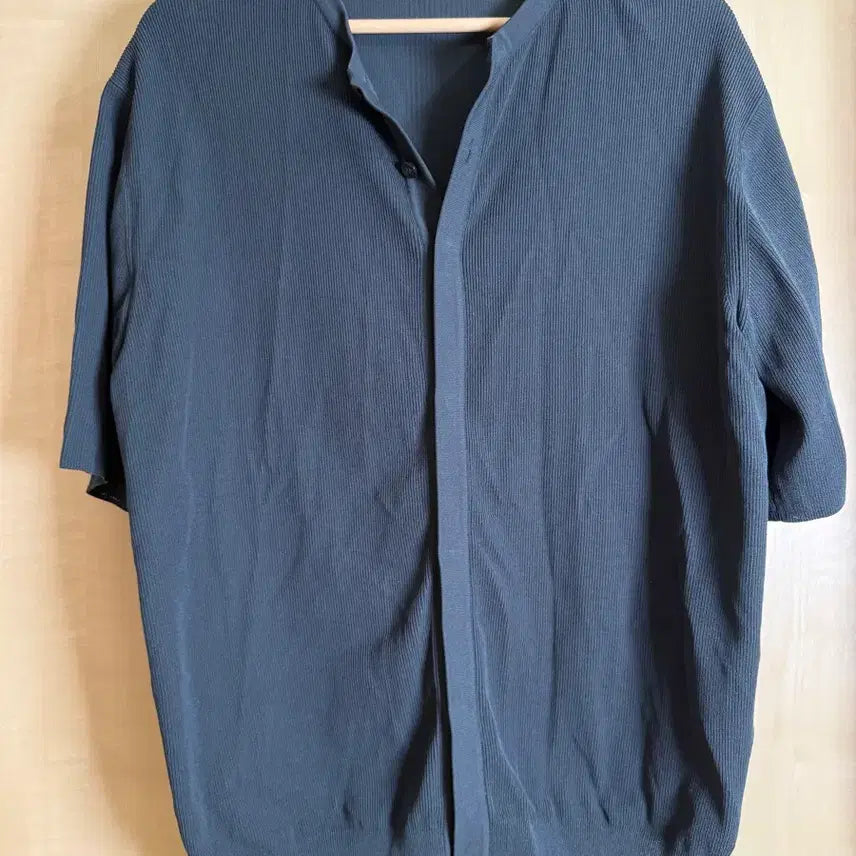 [BUNJANG] Time Homme 26ss Sample Dark Green Short-Sleeve Henley Neck Cardigan (Size 100) / 타임옴므 26ss 샘플 헨리넥 반팔 가디건 다크그린 100
