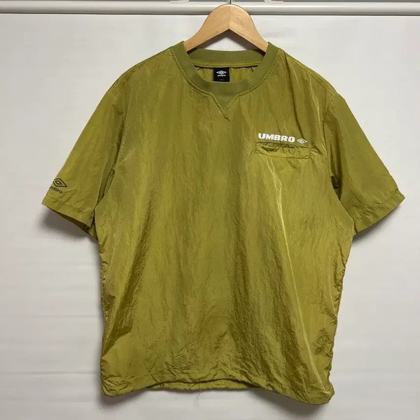 [BUNJANG] Umbro Woven Nylon Windbreaker Short Sleeve T-Shirt - Khaki Olive, Size M / [정품/M] 엄브로 우븐 나일론 카키 올리브 바람막이 반팔 티셔츠