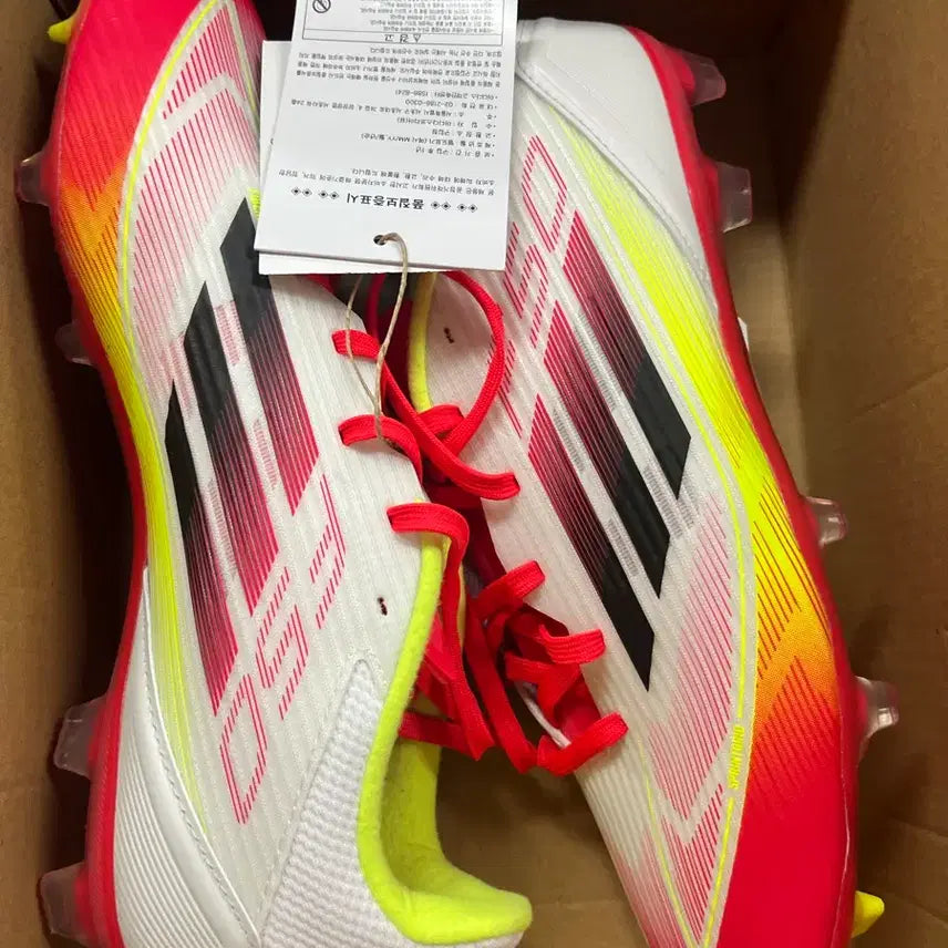 [BUNJANG] Adidas F50 FG Football Boots 255 White/Red / (정품,새상품) 아디다스 F50 mg fg 축구화 255 흰색/빨강