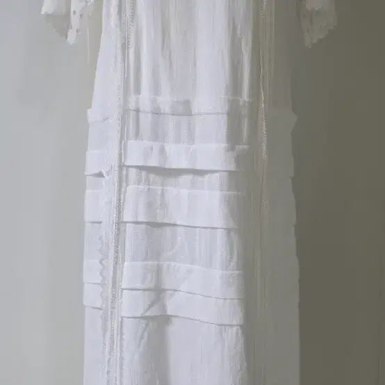[BUNJANG] Romancic White Lace Dress / 로맨시크 화이트 레이스 원피스 새상품