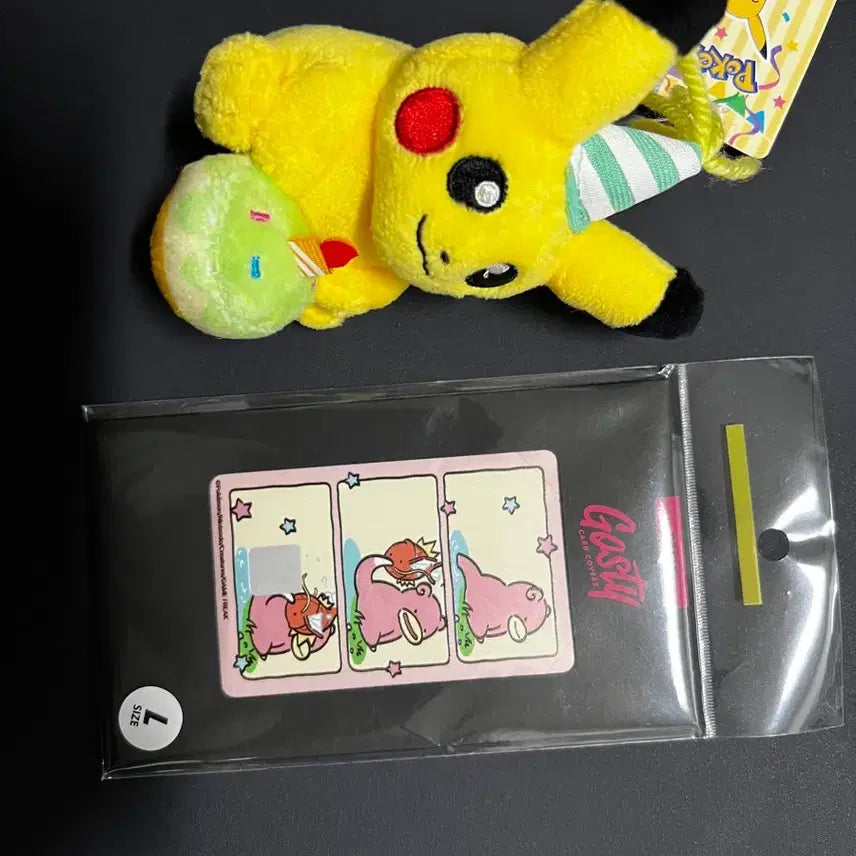 [BUNJANG] GHOSTY Yadong Koi Card Cover (Starlight Paradise Pre-release) & Pikachu Plush / 미개봉) 고스티 야돈 잉어킹 카드 커버 (별빛낙원 선발매) 및 피카츄 인형