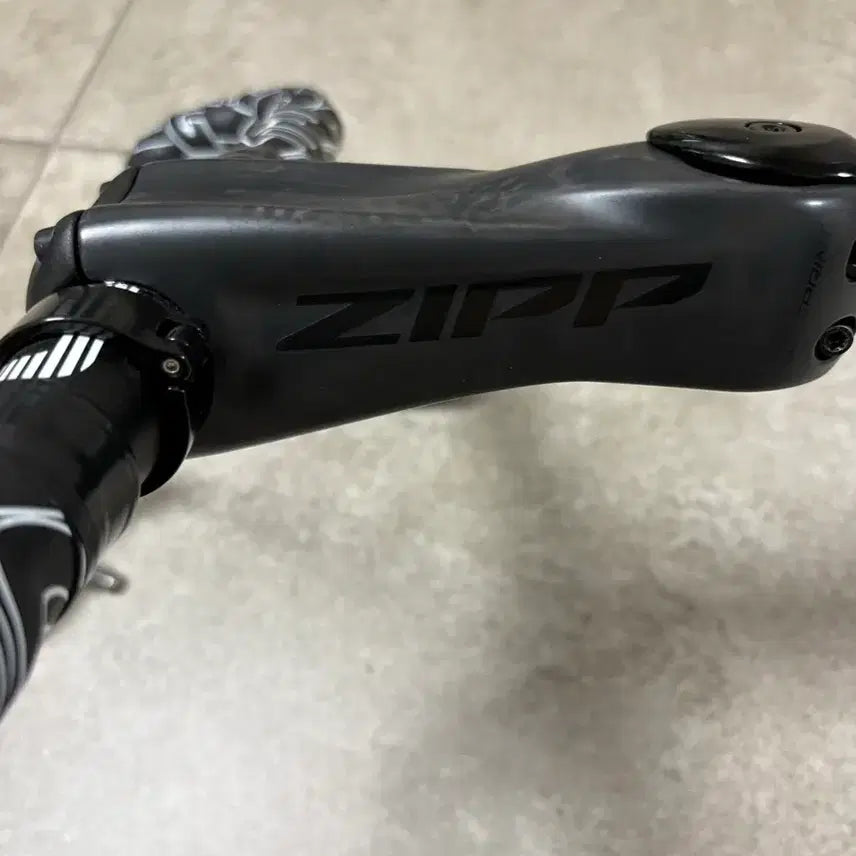 [BUNJANG] Zipp Sprint 120mm Handlebar Set / 짚 스프린트120mm 핸들셋 선착 판매