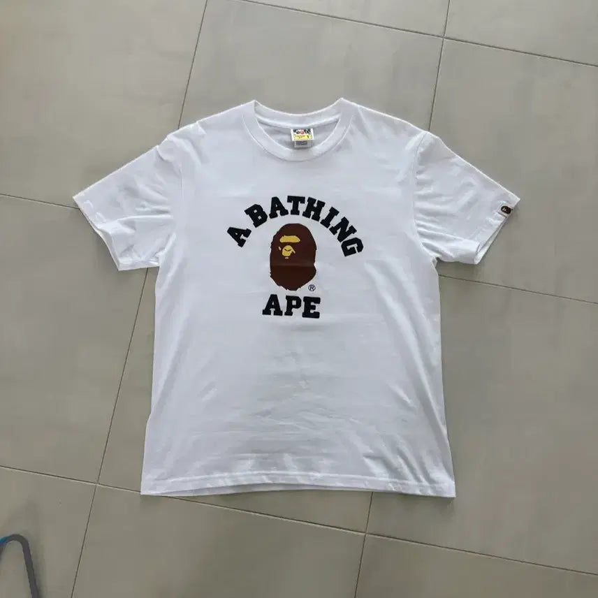 [BUNJANG] BAPE Half Sleeve T-Shirt Size S / 베이프 반팔티 S사이즈 급처