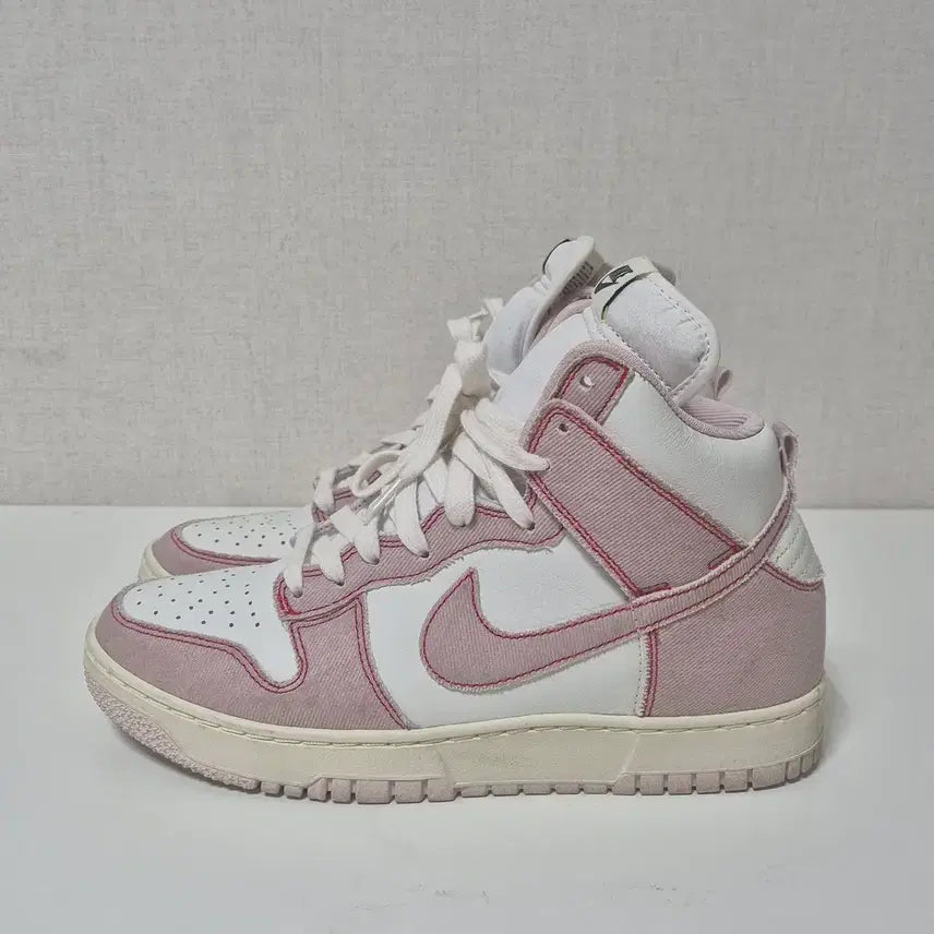 [BUNJANG] Nike Dunk High 1985 'Barely Rose' Sneakers (260mm) / (260mm) 나이키 덩크 하이 1985 베얼리로즈