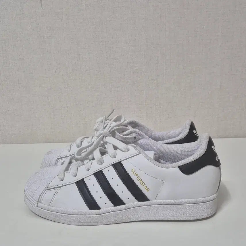 [BUNJANG] Adidas Superstar Shoes 230mm / (230mm) 아디다스 슈퍼스타