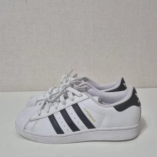[BUNJANG] Adidas Superstar Shoes 230mm / (230mm) 아디다스 슈퍼스타