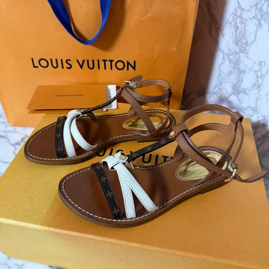 [BUNJANG] Louis Vuitton Explorer Flat Sandals / [35.5] 루이비통 익스플로러 플랫 샌들