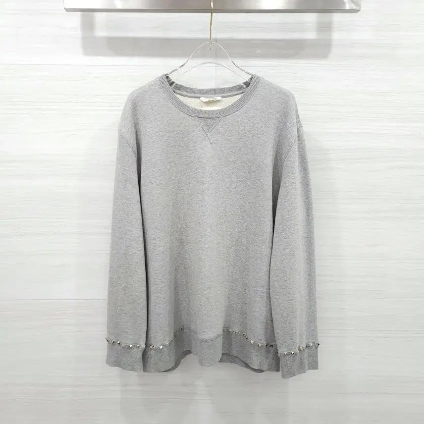 [BUNJANG] Valentino Grey Rockstud Sweatshirt M / M / 발렌티노 그레이 락스터드 맨투맨 MV3MF03U3TV