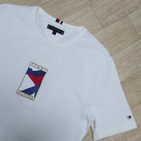 [BUNJANG] Tommy Hilfiger White T-Shirt M / 타미힐피거 화이트 반팔티 M