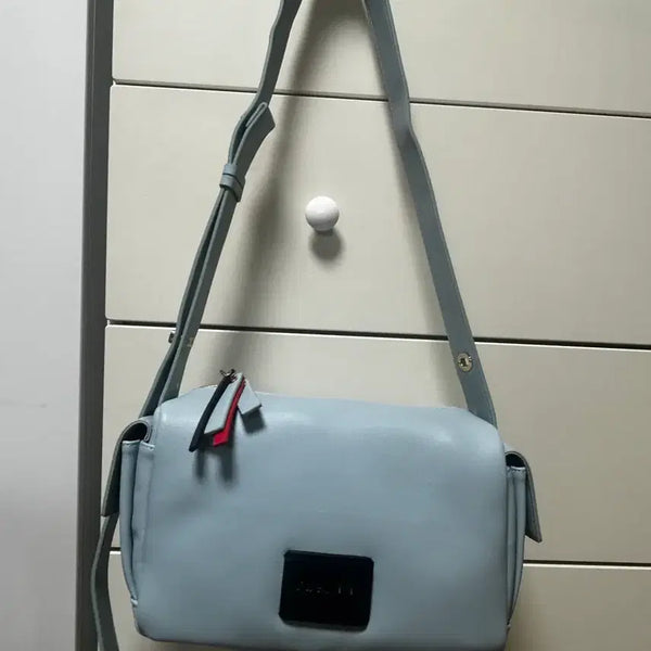 [BUNJANG] 22 Spring Sky Blue Cross Bag / 트웬티엘 스카이 블루 크로스 백