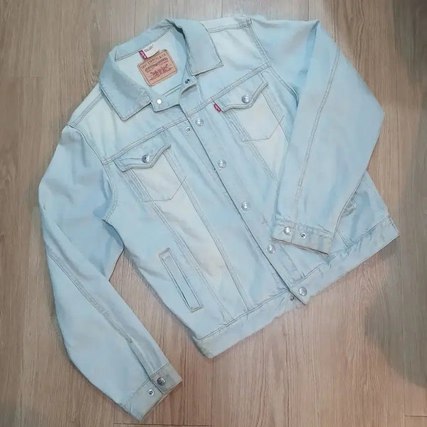 [BUNJANG] Levi's Trucker Denim Jacket Light Blue / 리바이스 트러커 데님 자켓 연청