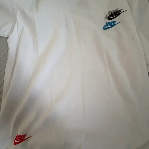 [BUNJANG] Nike Multi-Swoosh T-Shirt / 나이키 멀티스우시 반팔 m