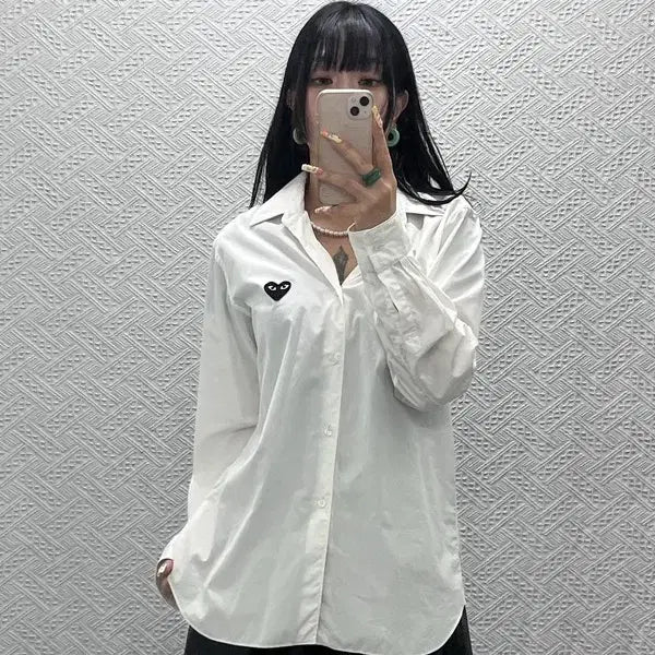 [BUNJANG] Comme des Garçons Vintage Kitsch Heart Appliqué Shirt / 꼼데가르송 빈티지 키치 하트와펜 화이트 크림 모던 셔츠 M C13979