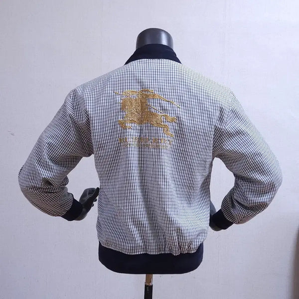 [BUNJANG] Burberry Jumper Size 100 / 버버리 점퍼 100 깨끗