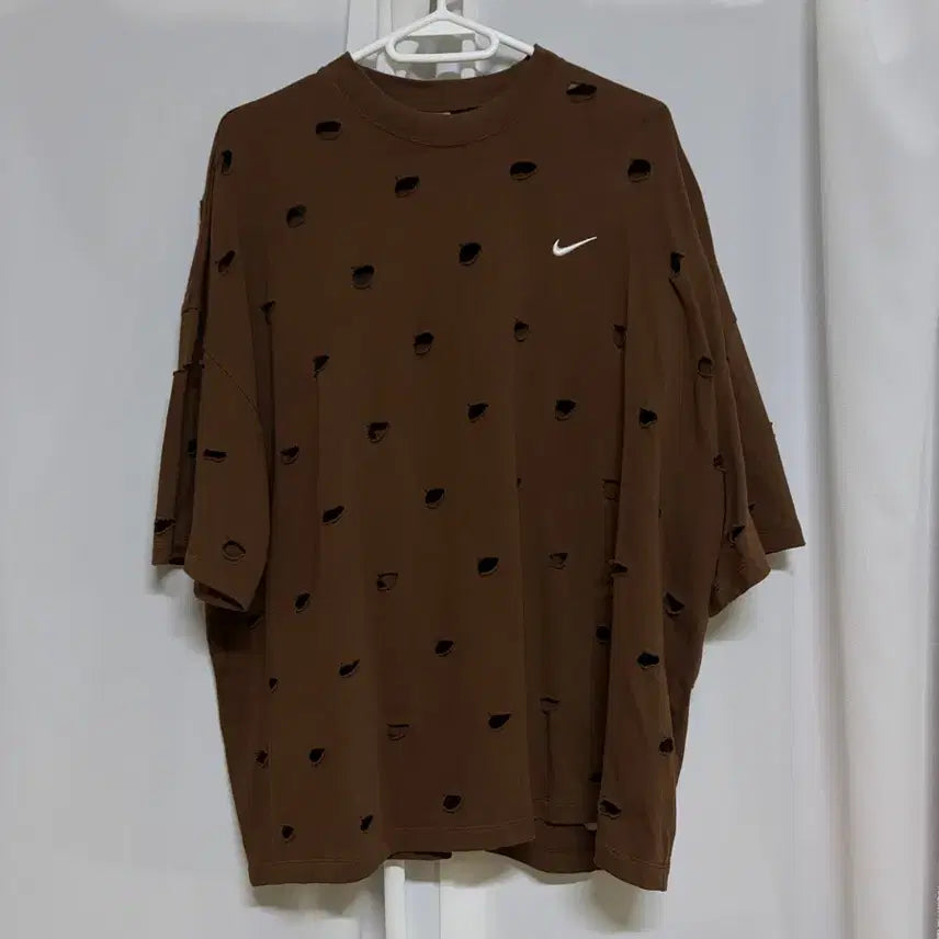 [BUNJANG] Nike x Jacquemus Distressed T-Shirt L / 나이키 X 자크뮈스 브라운 디스트로이드 반팔티 L